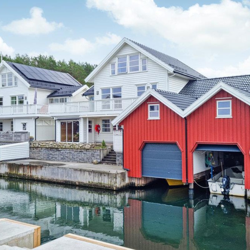 Sommerhus - 9 personer -  - Kanaltunet - Lindesnes - 4521 - Spangereid