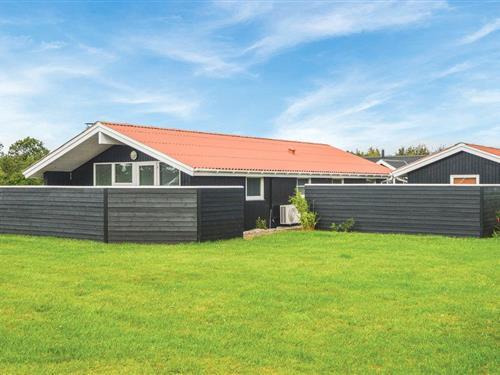 Sommerhus - 6 personer -  - Blomstervænget - Bork Havn - 6893 - Hemmet Strand
