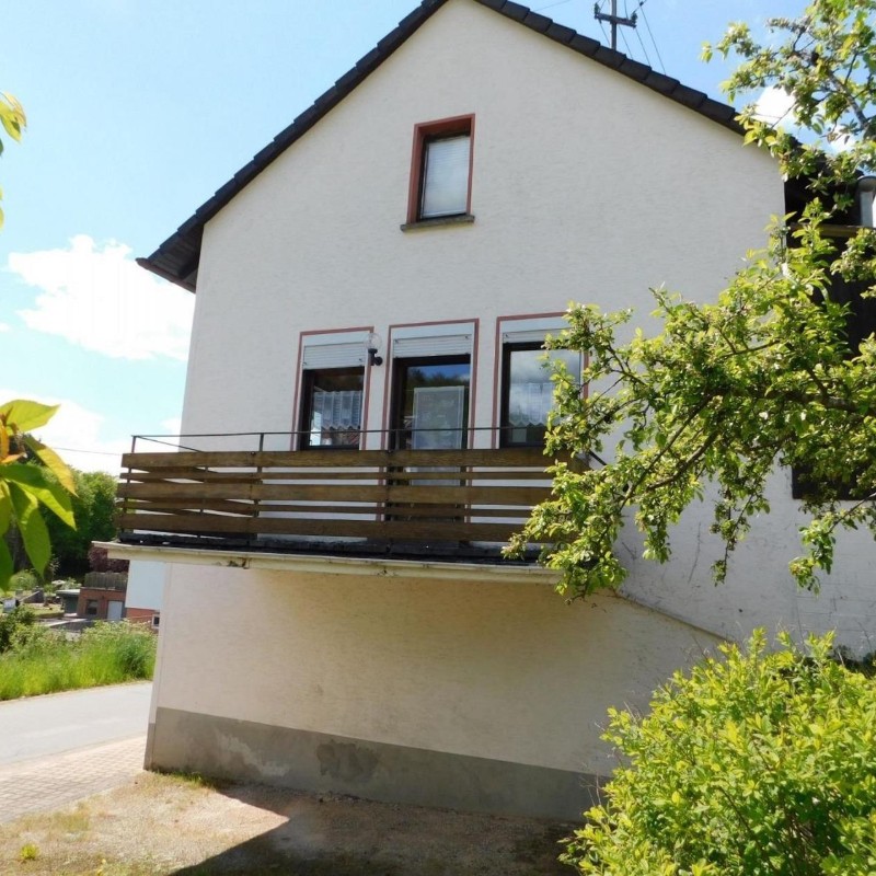 Ferielejlighed - 5 personer -  - Peter-Zirbes-Straße - 54526 - Landscheid