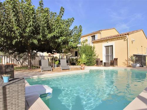 Sommerhus - 6 personer -  - lotissement St François - 13160 - Châteaurenard