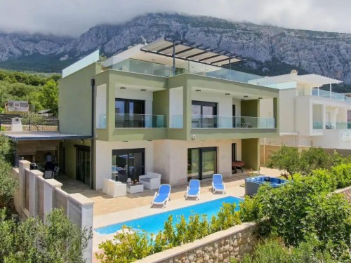 Ferienhaus - 10 Personen -  - 21300 - Makarska