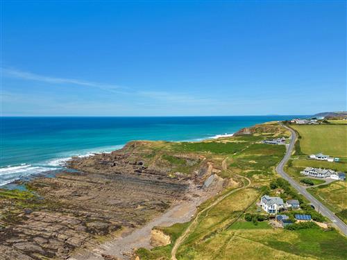 Holiday home - 4 persons -  - Widemouth Bay - EX23 0AG