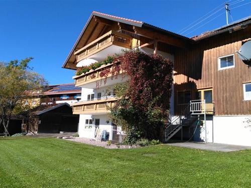 Holiday Home/Apartment - 5 persons -  - 87487 - Wertach