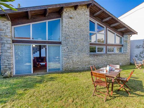 Holiday home - 8 persons -  - Rue des Douves - Ile D'oléron - 17310 - Saint-Pierre-D'oléron
