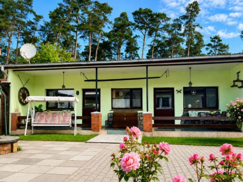 Sommerhus - 6 personer -  - ruhige Lage, Waldrand, PKW-Stellplatz, Grillplatz - 18233 - Neubukow