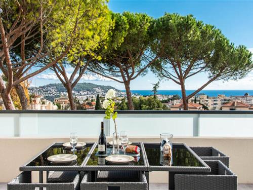 Holiday apartment - 4 persons -  - 06000 - Nice