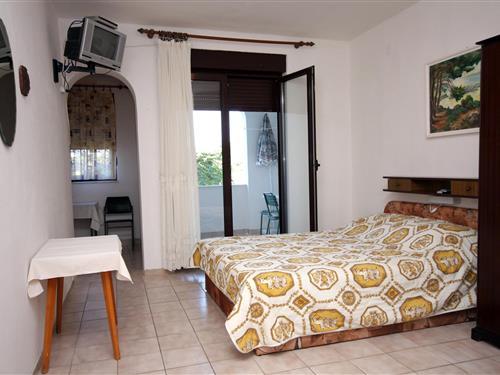 Holiday Home/Apartment - 3 persons -  - Suha Punta - 51280 - Suha Punta