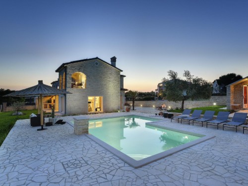 Villa - 8 personer -  - 52210 - Rovinjsko Selo