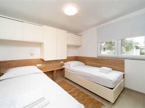 Ferielejlighed - 4 personer -  - 51280 - Banjol