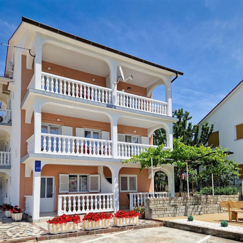 Ferielejlighed - 7 personer -  - Rab/Lopar - 51281