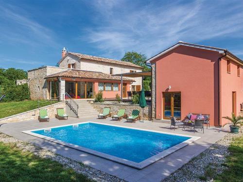 Sommerhus - 12 personer -  - Pamici - Zminj-Pamici - 52404 - Sv.Petar U Sumi