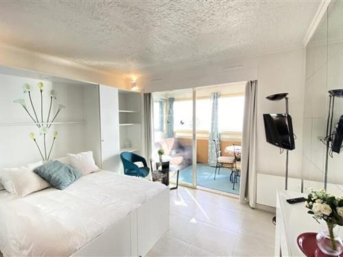 Ferienhaus - 4 Personen -  - 06700 - Saint Laurent Du Var