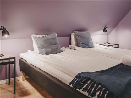  - 2 Personen -  - Gamla Lillhagsvägen - Göteborg - 42249 - Hisings Backa