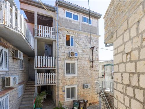 Ferielejlighed - 4 personer -  - Slatinska - Ciovo-Slatine - 21220 - Slatine