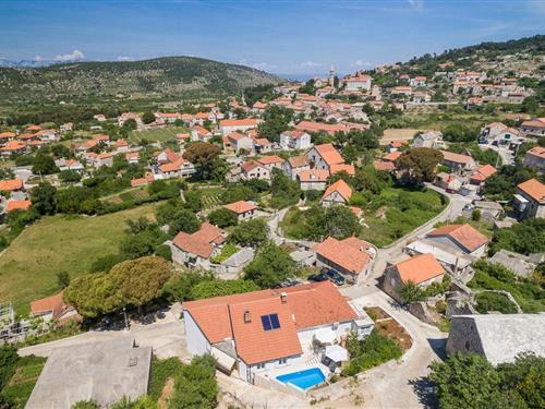 Sommerhus - 8 personer -  - Nerežišca - 21423 - Nerežišca