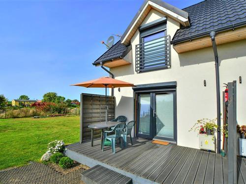 Holiday home - 6 persons -  - 78-111 - Ustronie Morskie