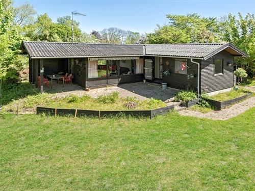 Emne nr.: 130-E16221