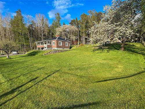 Feriehus - 7 personer -  - Gårdeby Haga - 614 95 - Söderköping