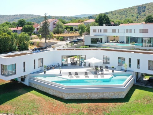 Fritidshus - 11 personer -  - Brig - Makarska-Zmijavci - 21266 - Zmijavci