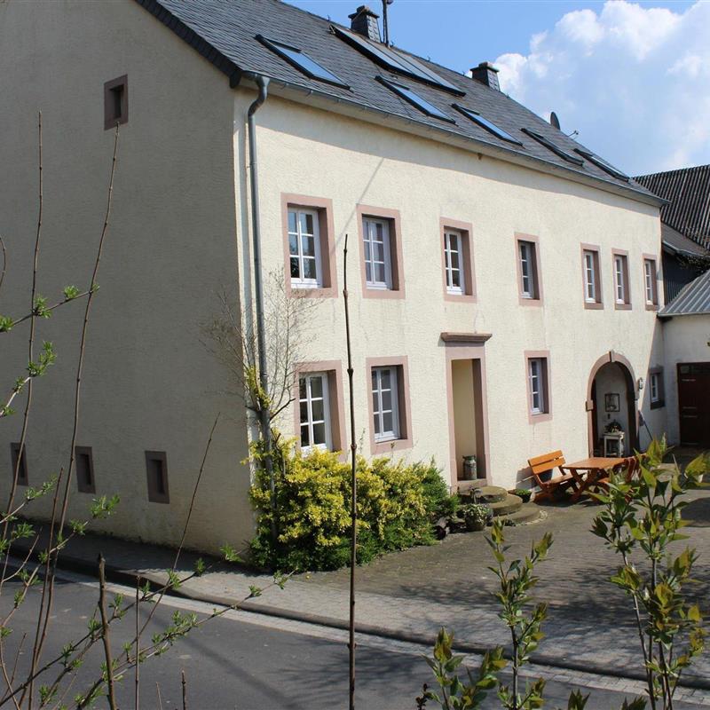 Bondegård - 6 personer -  - Hauptstr. - 54646 - Halsdorf