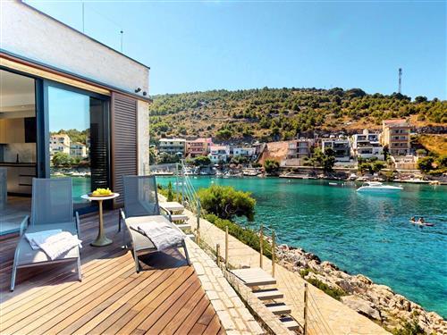 Holiday home - 8 persons -  - Primošten - 22202