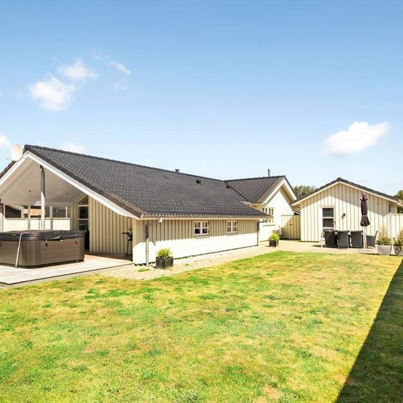 Ferienhaus - 8 Personen -  - Klitgaardsvej - 9492 - Blokhus