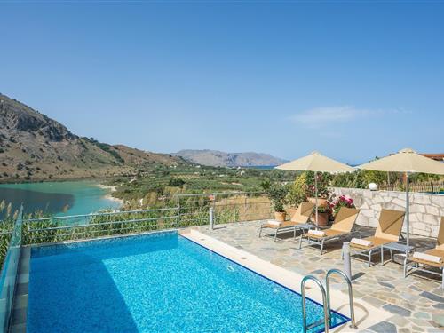 Holiday Home/Apartment - 6 persons -  - Kournas Lake - 73007 - Kavallos