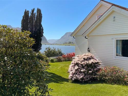 Ferieleilighet - 4 personer -  - Seljevegen - 6740 - Selje