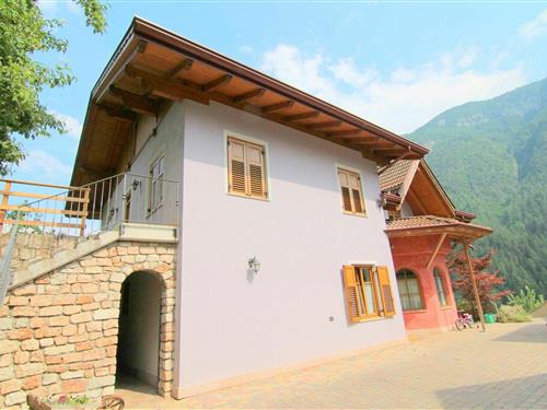 Holiday Home/Apartment - 6 persons -  - 38022 - Caldes