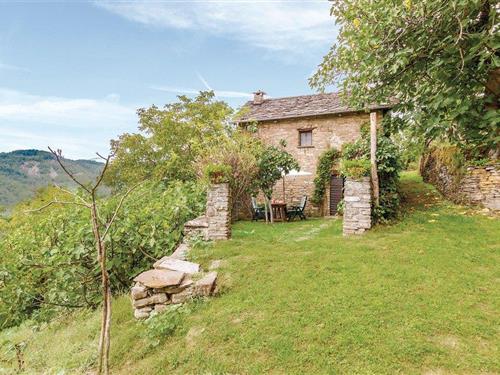 Holiday home - 2 persons -  - Loc. Ghirardi - Oasi Ghirardi - 43043 - Borgo Val Di Taro Pr