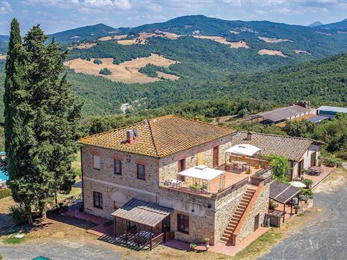 Holiday Home/Apartment - 4 persons -  - Fattoria di Libbiano - Pomarance - 56045 - Pomarance Pi