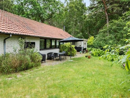 Holiday Home/Apartment - 5 persons -  - Store Orebjergvej - Rågeleje - 3210 - Vejby