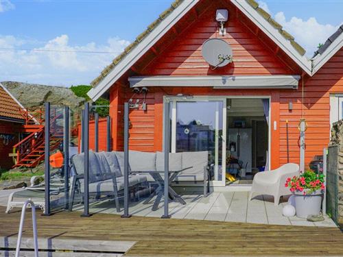 Holiday home - 4 persons -  - Langenesveien - Søgne/Kristiansand - 4642 - Søgne