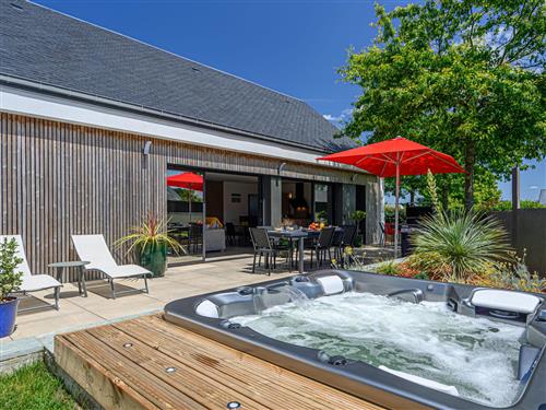 Holiday home - 6 persons -  - Crach - 56950