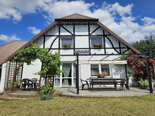 Holiday home - 12 persons -  - 11-034 - Pluski