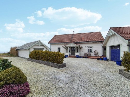 Holiday home - 8 persons -  - Indra Rabbavika - Austevoll - 5397 - Bekkjarvik