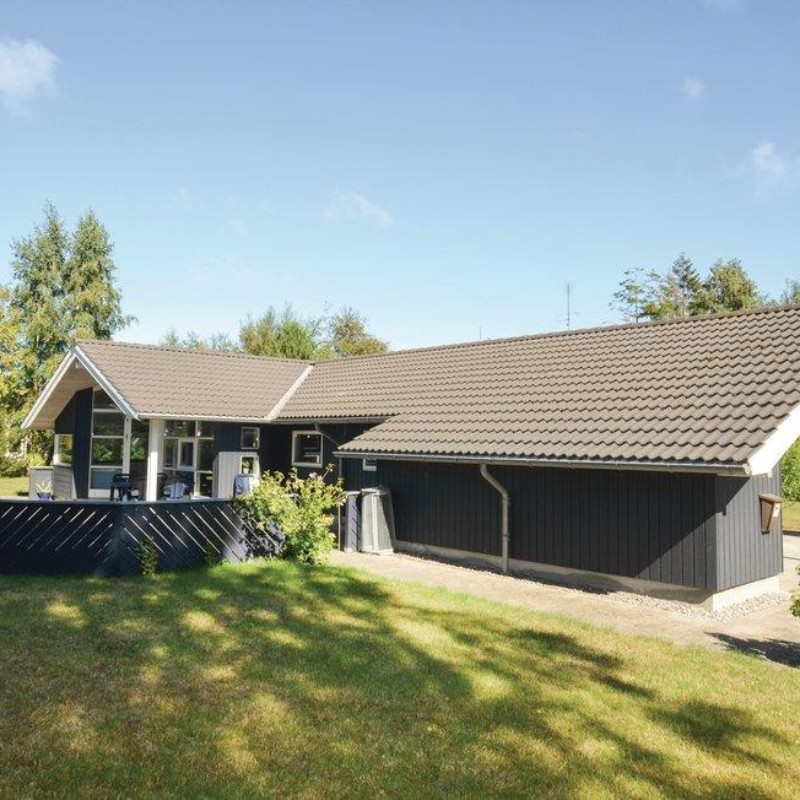 Sommerhus - 8 personer -  - Blåtopvej - Marielyst - 4873 - Væggerløse