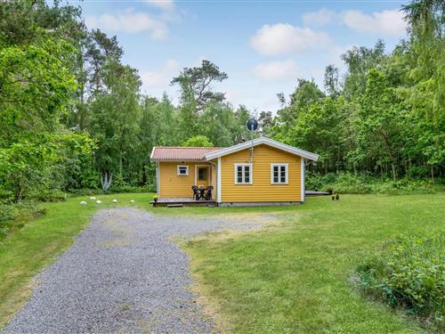 Holiday home - 4 persons -  - Gubbegårdsvejen - Dueodde - 3730 - Nexø