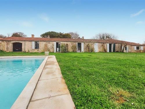 Holiday home - 12 persons -  - Rue de la Jaudonnière - Ile D'oléron - 17310 - Saint-Pierre-D'oléron