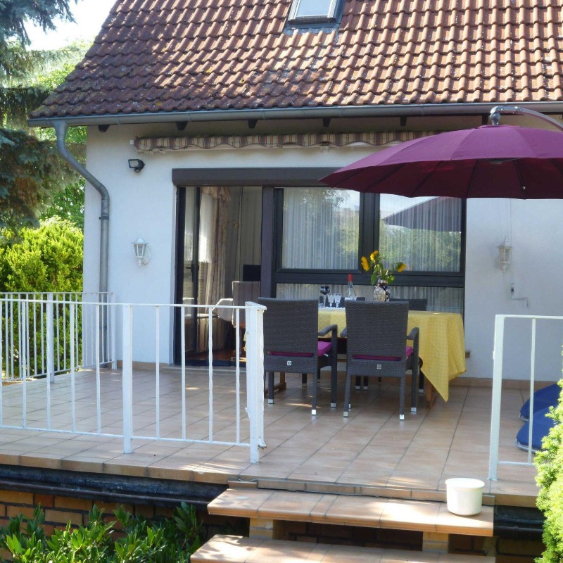 Ferielejlighed - 7 personer -  - Lindenstr. 16, 3 Schlafz., ruhig u. gr. Sonnenterrasse - 17459 - Koserow