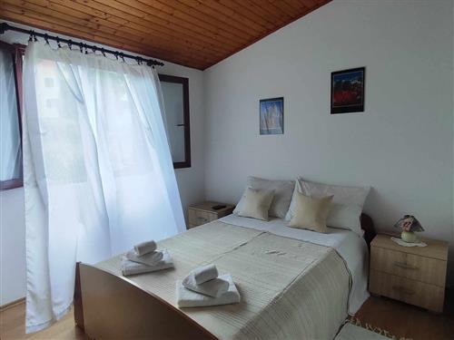 Holiday Home/Apartment - 2 persons -  - Basina - 21462 - Basina