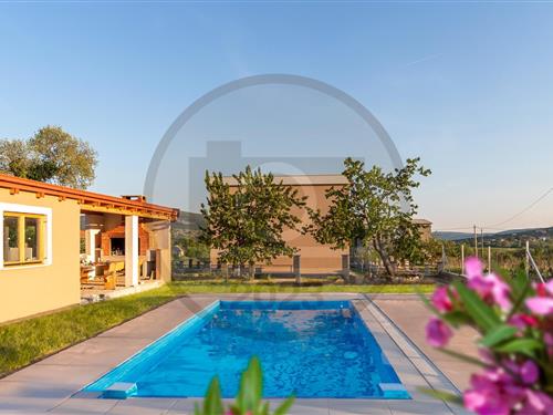 Holiday home - 6 persons -  - Progon I - Split-Gornji Muc - 21203 - Gornji Muc