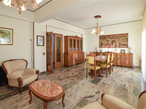Holiday Home/Apartment - 5 persons -  - Via Carrubara - 89121 - Reggio Calabria