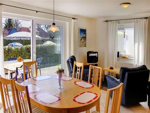 Ferienhaus - 5 Personen -  - Hagenstraße - 18375 - Ostseebad Prerow