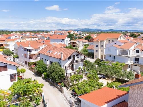 Semesterhus/Semesterlägenhet - 5 personer -  - Vodice - 22211 - Vodice