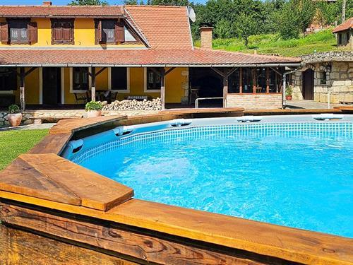 Holiday home - 8 persons -  - Radovanci - Pozega - Radovanci - 34330 - Radovanci