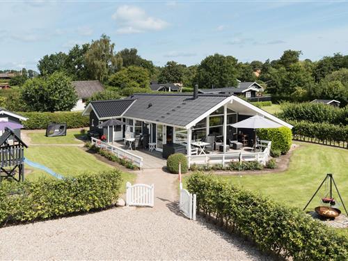 Sommerhus - 6 personer -  - Hyldekrogen - Hejlsminde - 6094 - Hejls