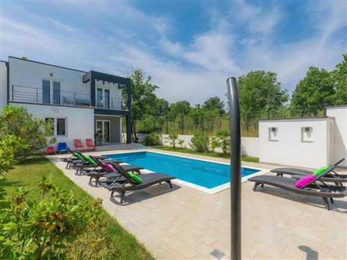 Sommerhus - 8 personer -  - Medulin - 52204