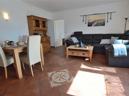 Holiday Home/Apartment - 5 persons -  - Tunnelstrasse - 26506 - Norddeich