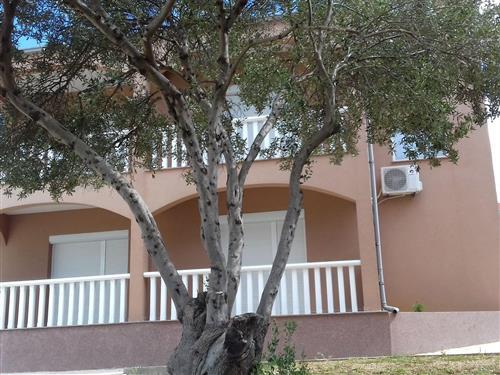 Ferielejlighed - 4 personer -  - Dolac - 21223 - Okrug Gornji